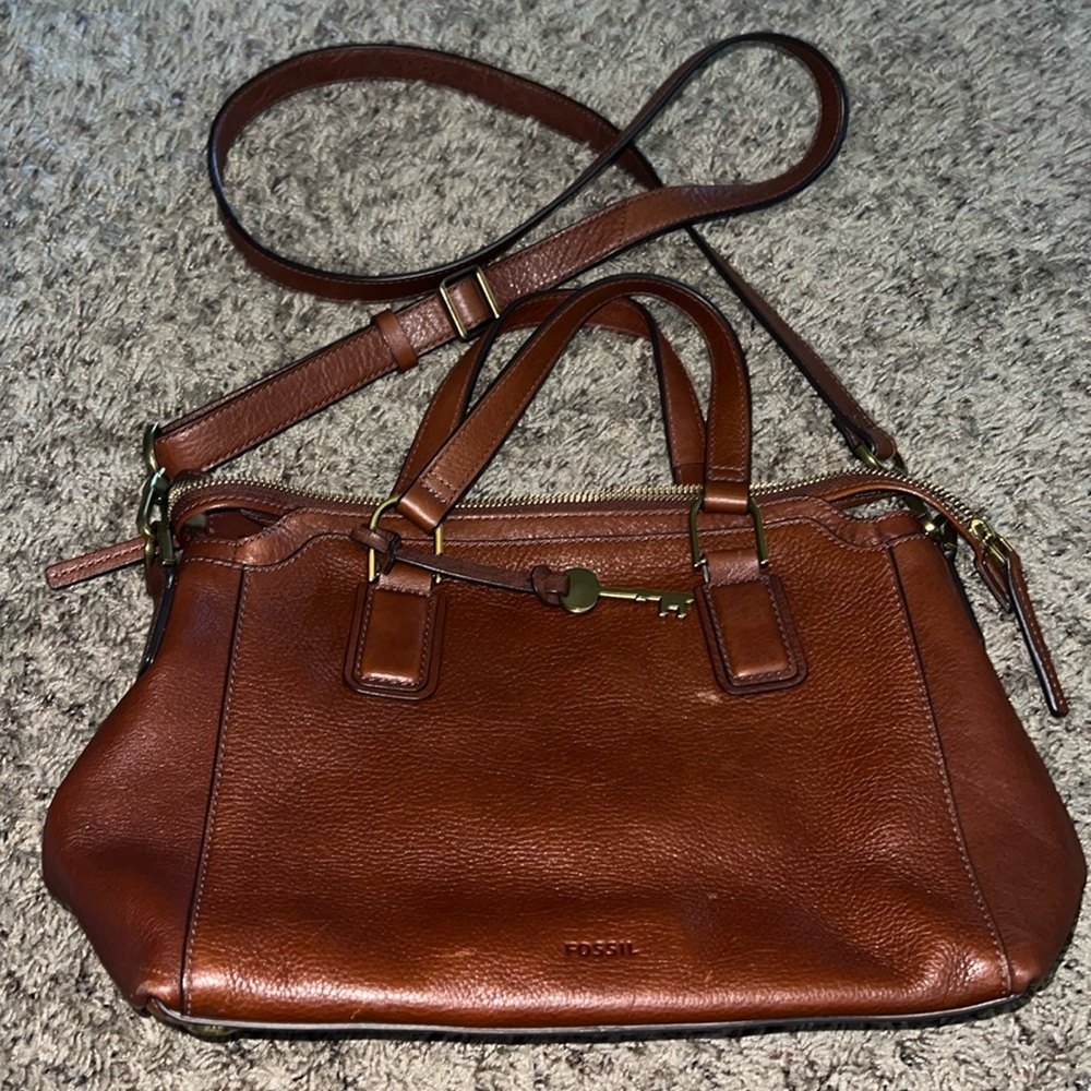 Fossil Satchel This item is no longer available.